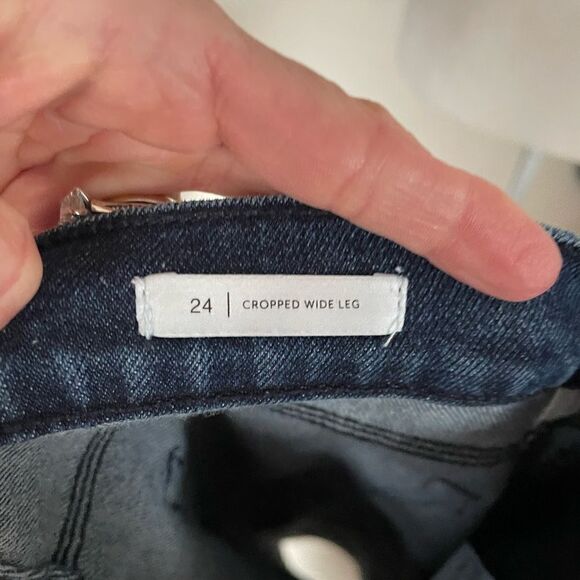 BLDWN High Waisted Cropped Wide Leg Pleated Jeans - Picture 7 of 8